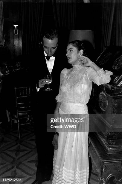 Gabriel Suao and Nydia Caro attend a party at the Center for Inter-American Relations in New York City on June 13, 1983.