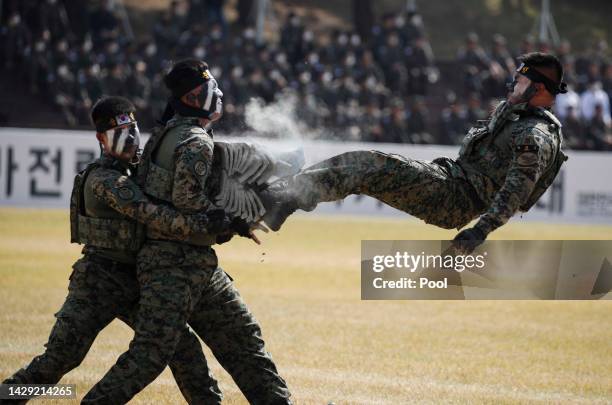 South Korean Army soldiers participate in the media day for the 74th anniversary of Armed Forces Day at the Military Base on September 29, 2022 in...