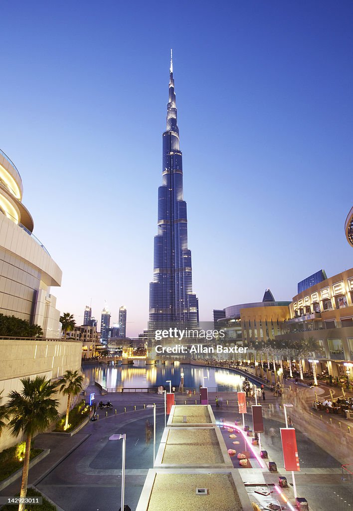 Sunset view of Burj Khalifa