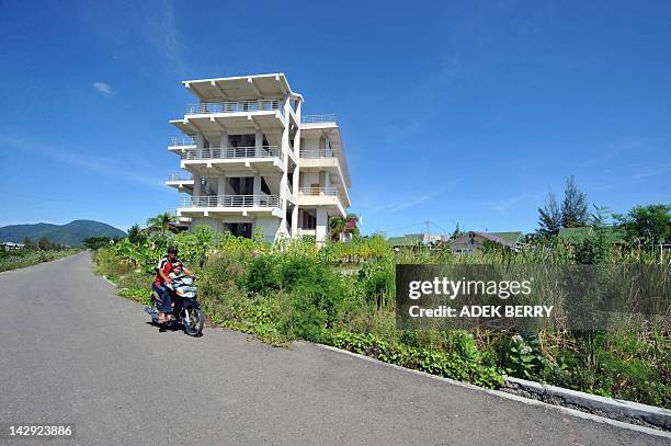 This picture taken on April 13, 2012 shows an tsunami escape shelter at the lambung village, one of four official escape shelters in Banda Aceh. A...