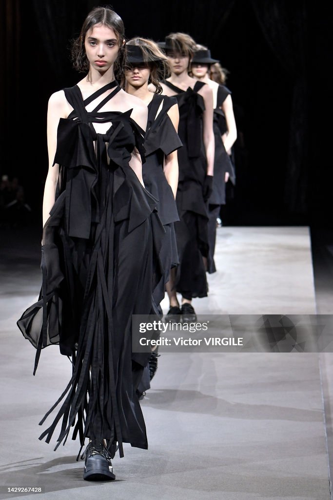 Yohji Yamamoto - Runway - Spring Summer 2023 Paris Fashion Week
