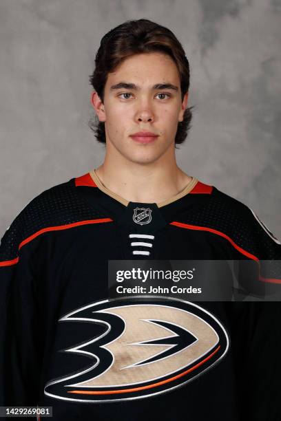 Olen Zellweger of the Anaheim Ducks poses for his official headshot for the 2022-2023 season on July 15, 2022 at Great Park Ice in Irvine, California.