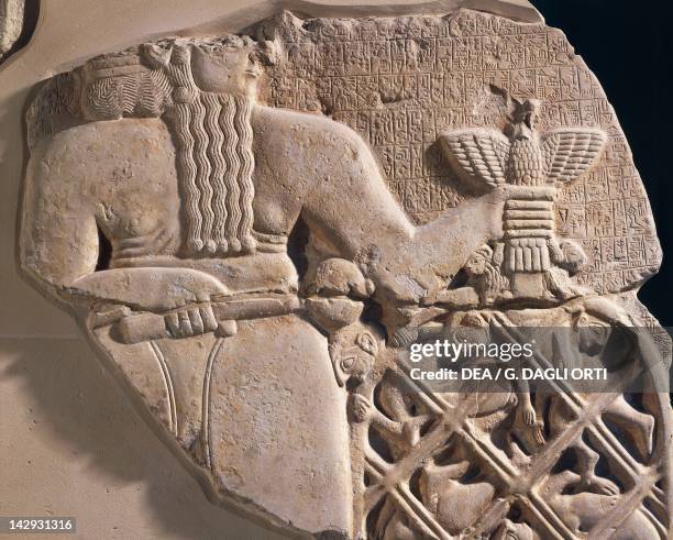 Stele of the Vultures, limestone slab depicting King Eannatum's troops conquering Umma. Artefact from Tello or Telloh, Iraq. Sumerian civilization,...