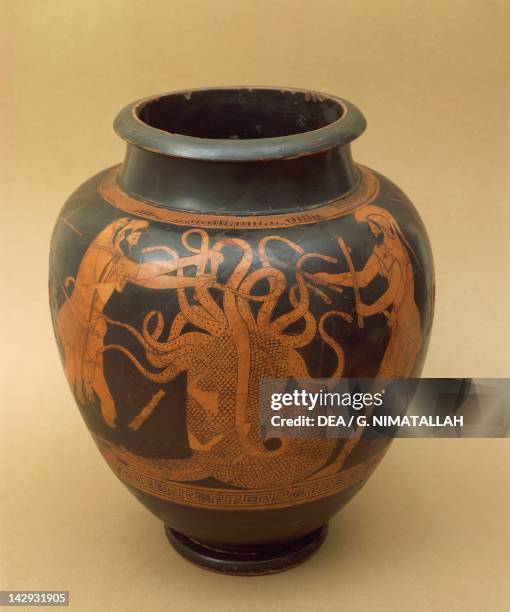 Red Figure Ware Red Figure Pottery Photos and Premium High Res Pictures - Getty Images