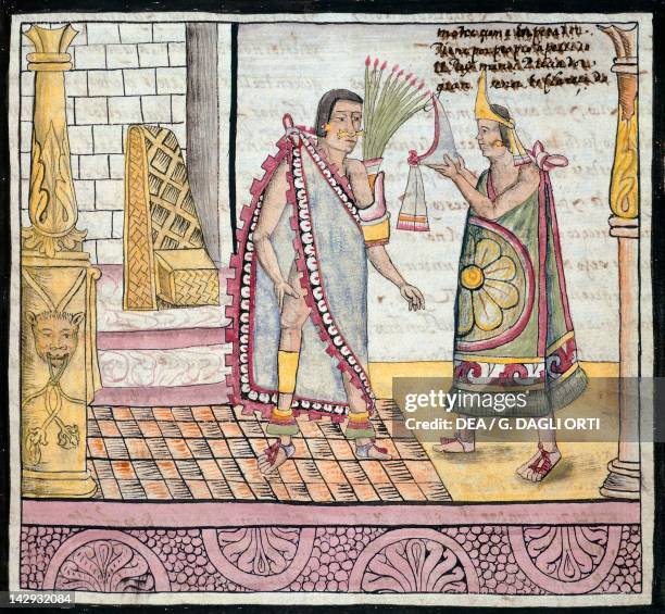 Aztec Times 69 Emperor Montezuma Ii Stock Photos, High-Res Pictures, and Images ...