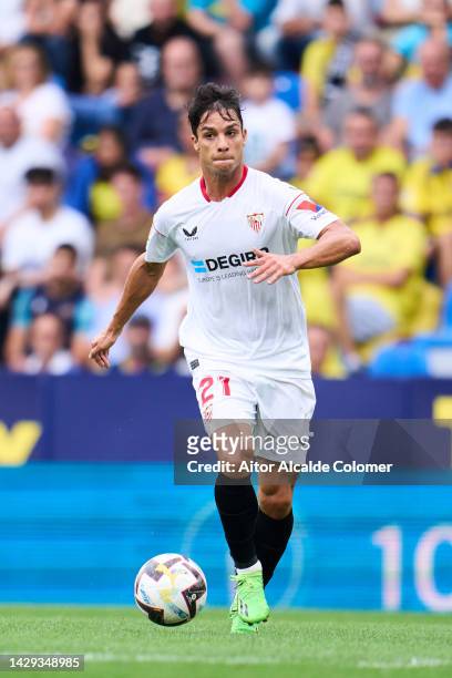 Oliver Torres Munoz of Sevilla FC in action during the LaLiga Santander match between Villarreal CF and Sevilla FC at Estadio de la Ceramica on...