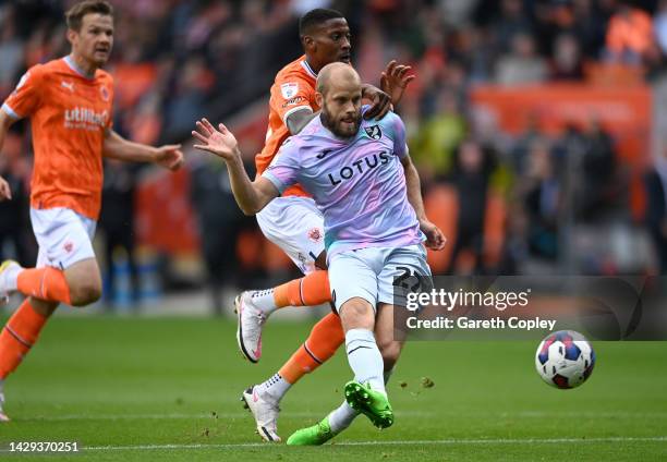 Teemu Pukki of Norwich scores the opening goal during the Sky Bet Championship between Blackpool and Norwich City at Bloomfield Road on October 01,...