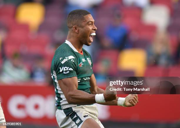 Ben Loader of London Irish celebrates scoring thier sixth try of the match during the Gallagher Premiership Rugby match between London Irish and Bath...