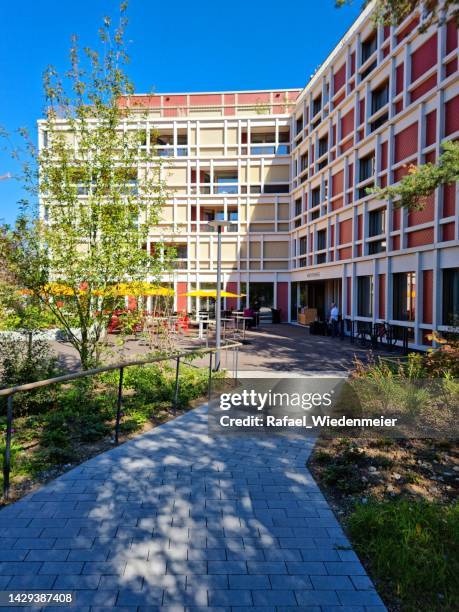 mathysweg zurich - retirement community building stock pictures, royalty-free photos & images