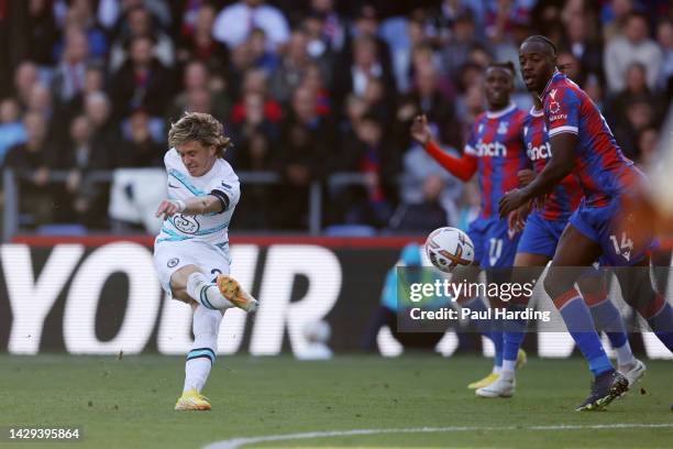 Conor Gallagher of Chelsea scores their team's second goal during the Premier League match between Crystal Palace and Chelsea FC at Selhurst Park on...