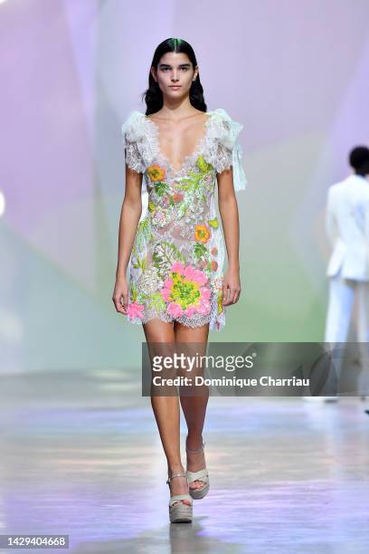 Model walks the runway during the Elie Saab Womenswear Spring/Summer 2023 show as part of Paris Fashion Week on October 01, 2022 in Paris, France.