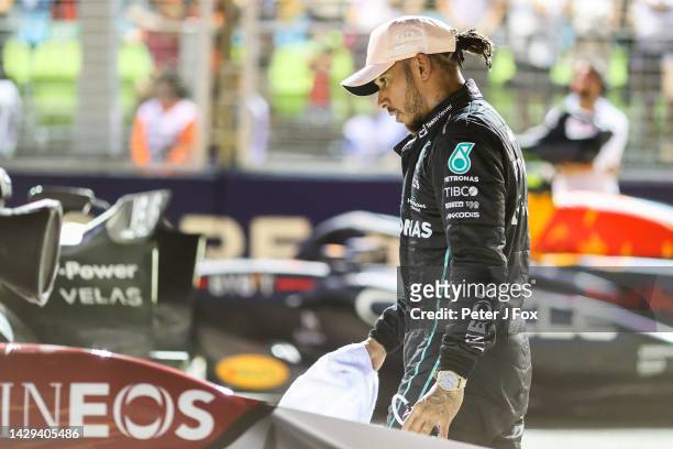 Lewis Hamilton of Mercedes and Great Britain during qualifying ahead of the F1 Grand Prix of Singapore at Marina Bay Street Circuit on October 01,...