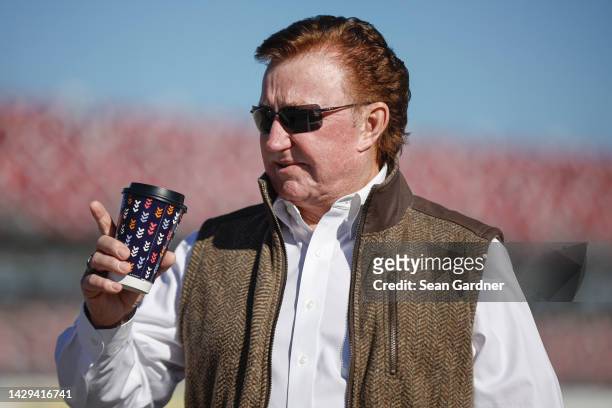 Team owner and NASCAR Hall of Famer, Richard Childress walks the grid during qualifying for the NASCAR Cup Series YellaWood 500 at Talladega...
