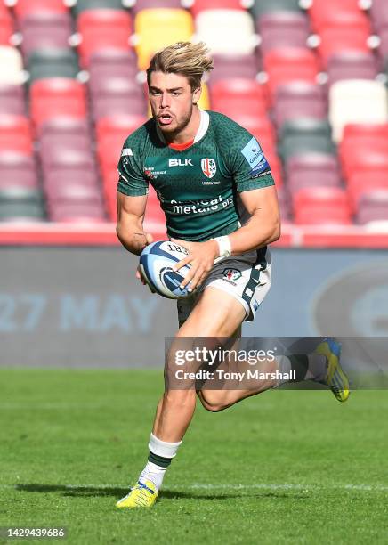 Ollie Hassell-Collins of London Irish during the Gallagher Premiership Rugby match between London Irish and Bath Rugby at Community Stadium on...