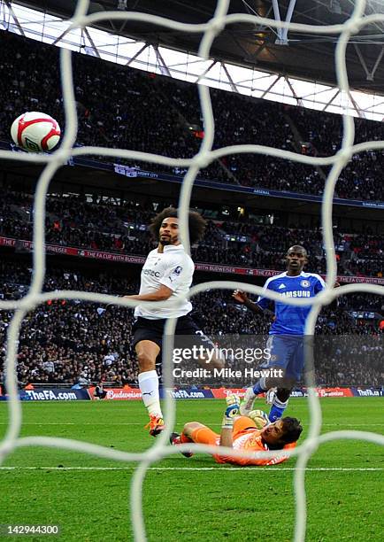 Ramires of Chelsea beats Carlo Cudicini and Benoit Assou-Ekotto of Tottenham Hotspur to scores their third goal during the FA Cup with Budweiser Semi...