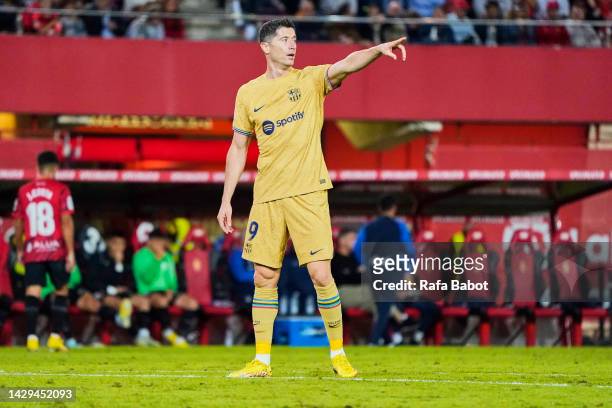 Robert Lewandowski of FC Barcelona gestures during the LaLiga Santander match between RCD Mallorca and FC Barcelona at Estadi de Son Moix on October...
