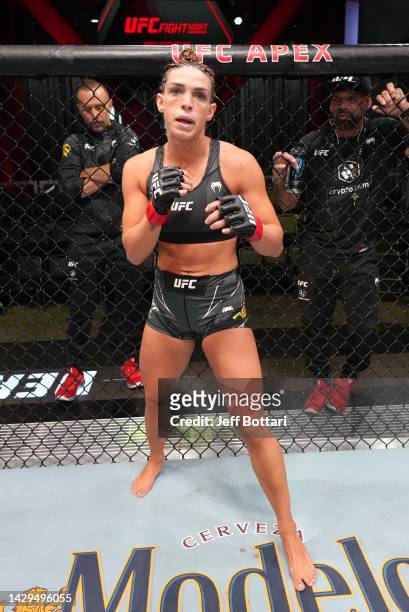 Mackenzie Dern prepares to fight Yan Xiaonan of China in a strawweight fight during the UFC Fight Night event at UFC APEX on October 01, 2022 in Las...