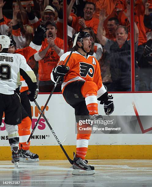 Claude Giroux of the Philadelphia Flyers celebrates his third period goal against the Pittsburgh Penguins in Game Three of the Eastern Conference...