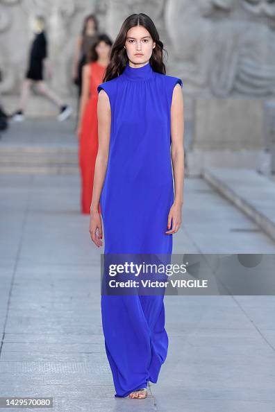 Akris - Runway - Spring/Summer 2023 Paris Fashion Week Akris - Runway - Spring/Summer 2023 Paris Fashion Week