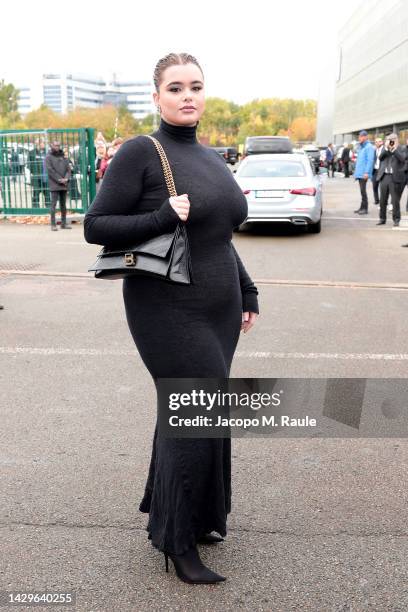 Barbie Ferreira attends the Balenciaga Womenswear Spring/Summer 2023 show as part of Paris Fashion Week on October 02, 2022 in Villepinte, France.