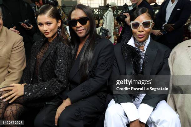 Zendaya, Law Roach and Naomi Campbell attend the Valentino Womenswear Spring/Summer 2023 show as part of Paris Fashion Week on October 02, 2022 in...