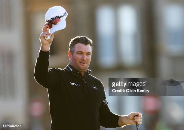 Ryan Fox of New Zealand celebrates on the 18th green on Day Four of the Alfred Dunhill Links Championship on the Old Course St. Andrews on October...