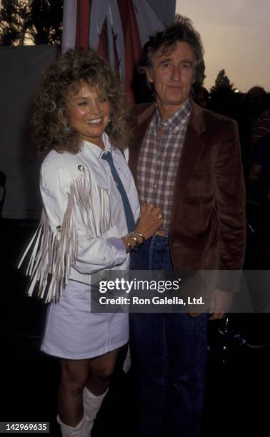 Dyan Cannon and Stanley Fimberg attend SHARE Boomtown Party on May 16, 1987 at the Santa Monica Civic Auditorium in Santa Monica, California.