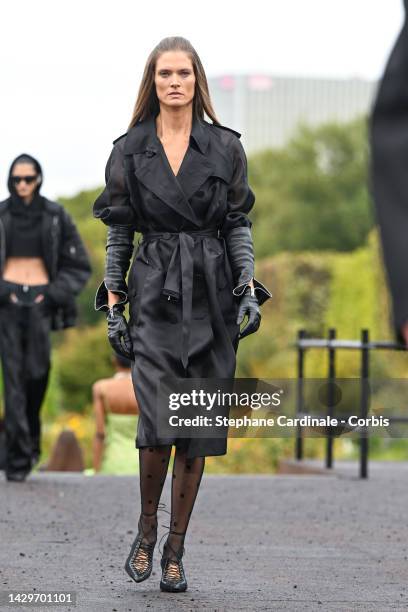 Malgosia Bela walks the runway during the Givenchy Womenswear Spring/Summer 2023 show as part of Paris Fashion Week on October 02, 2022 in Paris,...