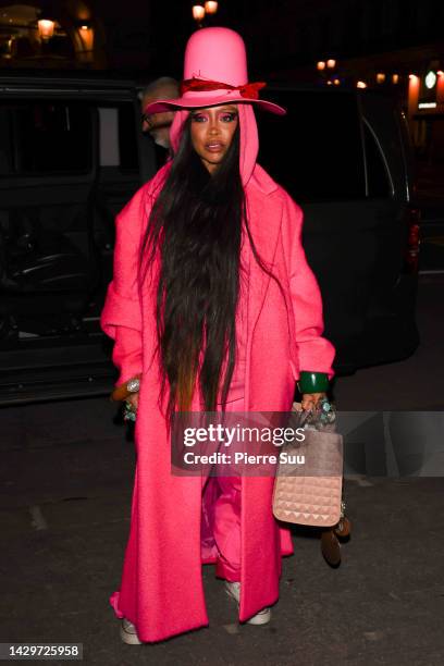 Erykah Badu is seen on day seven of Paris Fashion Week - Womenswear Spring/Summer 2023 on October 02, 2022 in Paris, France.