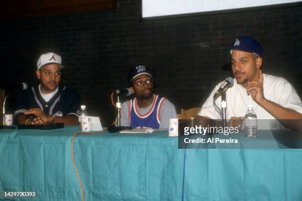 Filmmakers Spike Lee and The Hughes Brothers appear at a press conference on June 10, 1993 in New York City.