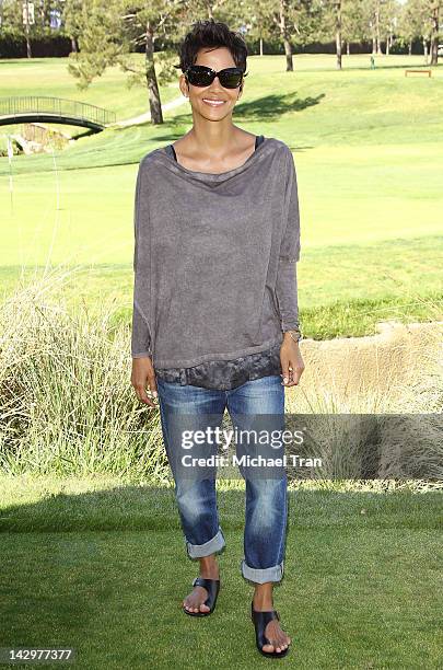 Halle Berry attends her 4th Annual Celebrity Golf Classic held at Wilshire Country Club on April 16, 2012 in Los Angeles, California.