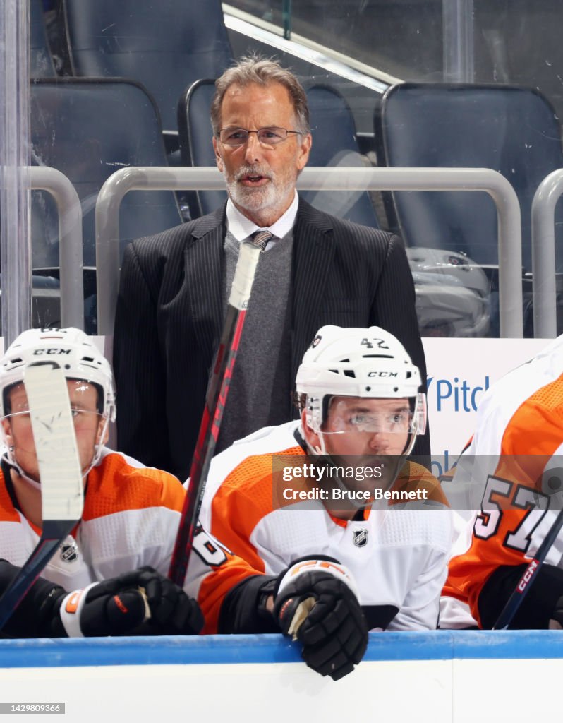 Philadelphia Flyers v New York Islanders