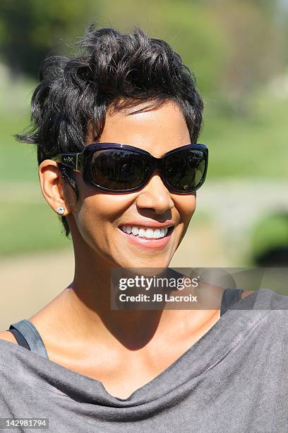 Halle Berry attends the 4th Annual Halle Berry Celebrity Golf Classic held at Wilshire Country Club on April 16, 2012 in Los Angeles, California.