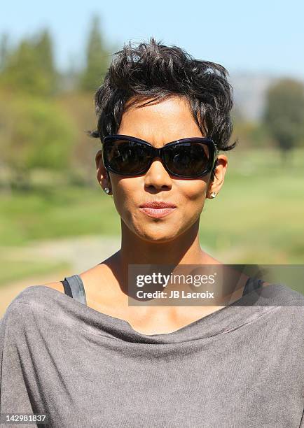 Halle Berry attends the 4th Annual Halle Berry Celebrity Golf Classic held at Wilshire Country Club on April 16, 2012 in Los Angeles, California.