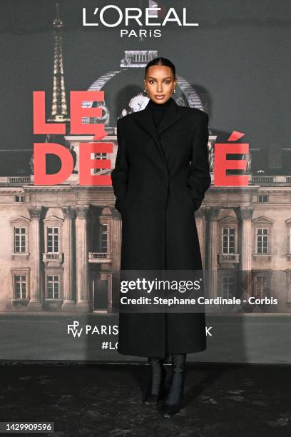 Jasmine Tookes attends the "Le Defile Walk Your Worth" By L'Oreal Womenswear Spring/Summer 2023 show as part of Paris Fashion Week on October 02,...