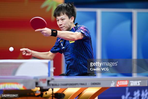 Lin Gaoyuan of China competes against Earl James Alto of United States during the Men's Group match between China and United States on Day 3 of 2022...