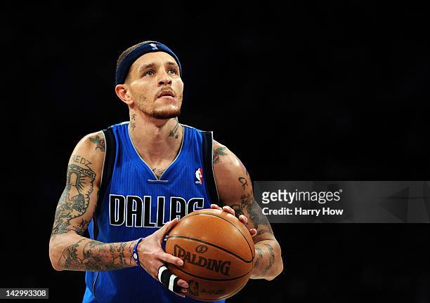 Delonte West of the Dallas Mavericks shoots a free throw during a 112-108 loss to the Los Angeles Lakers at Staples Center on April 15, 2012 in Los...