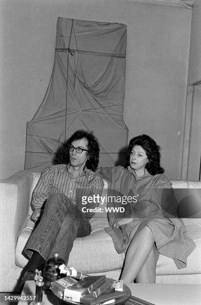 Artists Christo Vladimirov Javacheff and Jeanne-Claude Denat de Guillebon pose for portraits in New York City on April 20, 1978.
