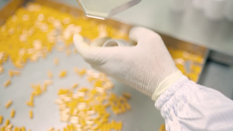 Pill Loading Pharmaceutical Packaging Videos and HD Footage - Getty Images