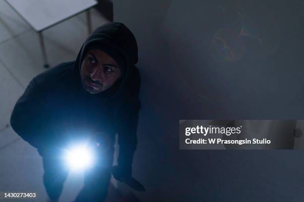 Robber Breaking In Break In Photos and Premium High Res Pictures - Getty Images