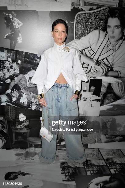 Halsey attends the Chanel Womenswear Spring/Summer 2023 show as part of Paris Fashion Week on October 04, 2022 in Paris, France.