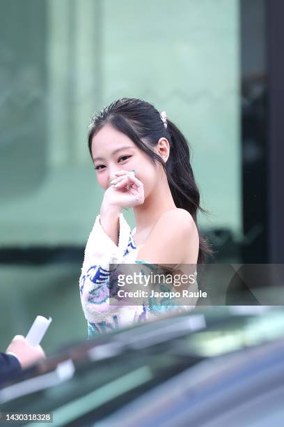 Jennie Kim attends the Chanel Womenswear Spring/Summer 2023 show as part of Paris Fashion Week on October 04, 2022 in Paris, France.