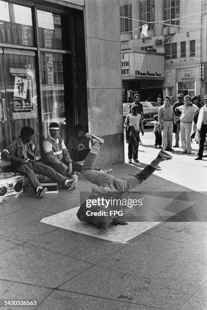 191 New York City Times Square 1980 Stock Photos, High-Res Pictures, and  Images - Getty Images