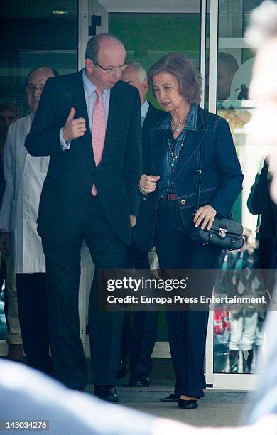 1 835 Spanish Royals Visits King Juan Carlos At Hospital Stock Photos 1-835-spanish-royals-visits-king-juan-carlos-at-hospital-stock-photos