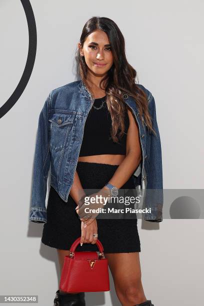 Antonela Roccuzzo attends the Louis Vuitton Womenswear Spring/Summer 2023 show as part of Paris Fashion Week on October 04, 2022 in Paris, France.