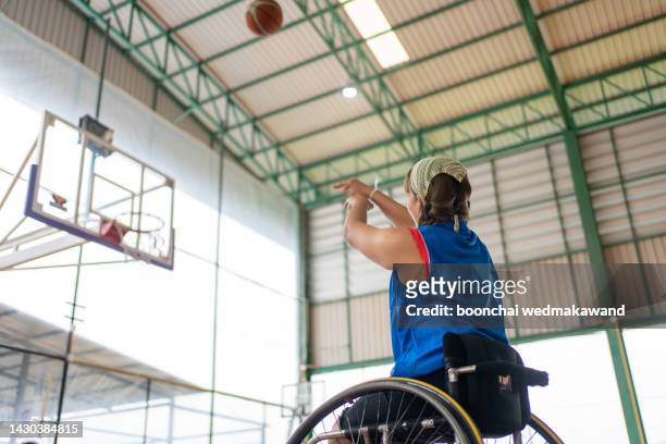 handicapped wheelchair basketball - sia - fotografias e filmes do acervo