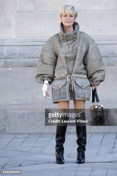 Marina Fois attends the Louis Vuitton Womenswear Spring/Summer 2023 show as part of Paris Fashion Week on October 04, 2022 in Paris, France.