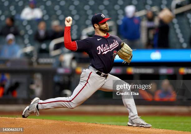 Cory Abbott of the Washington Nationals delivers a pitch in the first inning against the New York Mets during game one of a double header at Citi...