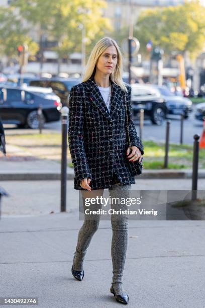 4,013 fotografias e imagens de Leg Warmers - Getty Images 4,013 fotografias e imagens de Leg Warmers - Getty Images