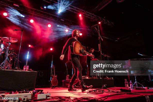 Dean Lewis performs live on stage during a concert at the Huxleys on October 4, 2022 in Berlin, Germany.